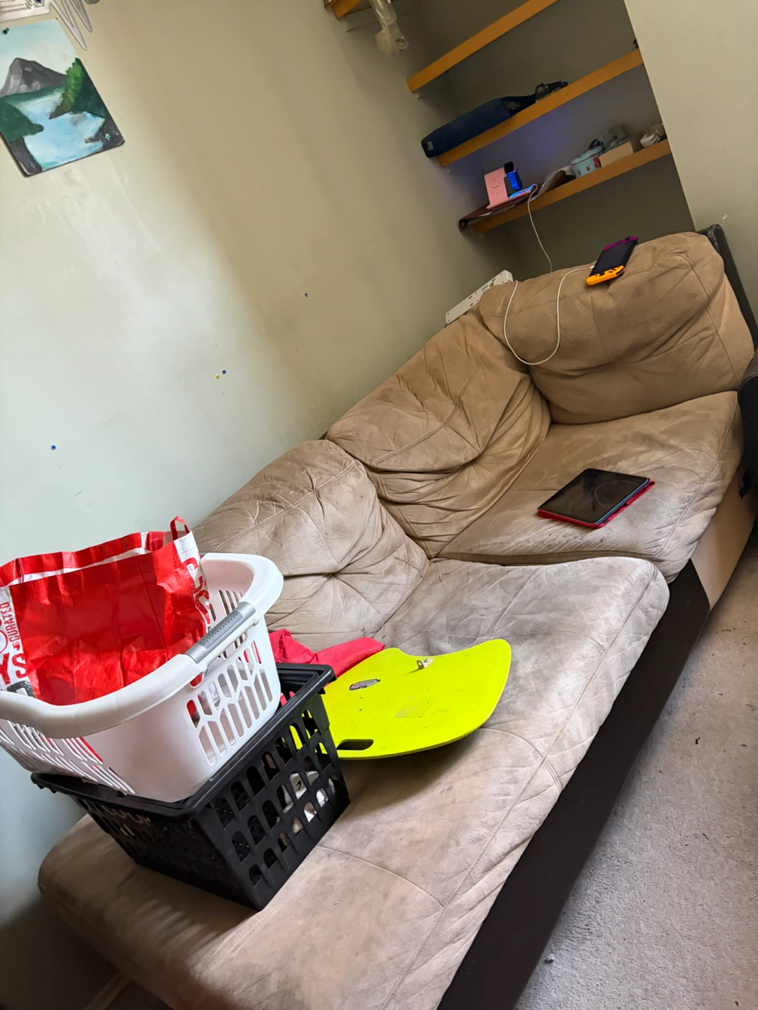 Sectional Couch with Chaise