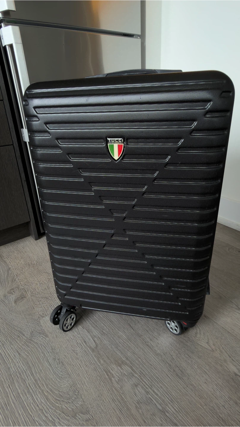 Tucci Italy Luggage