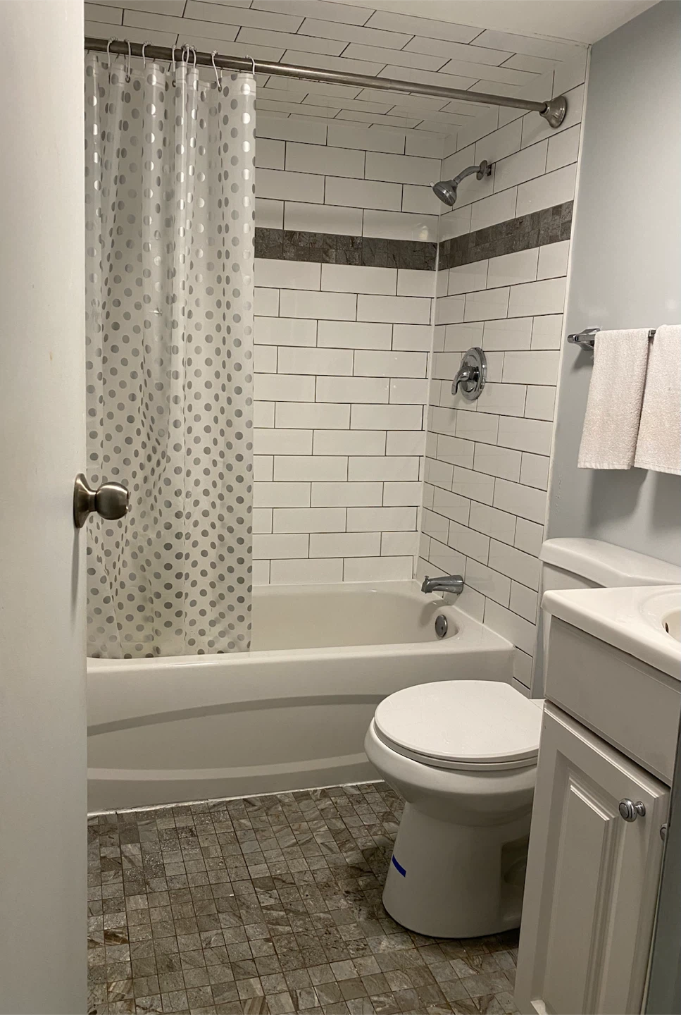 Apt 4 Rent - photo 2