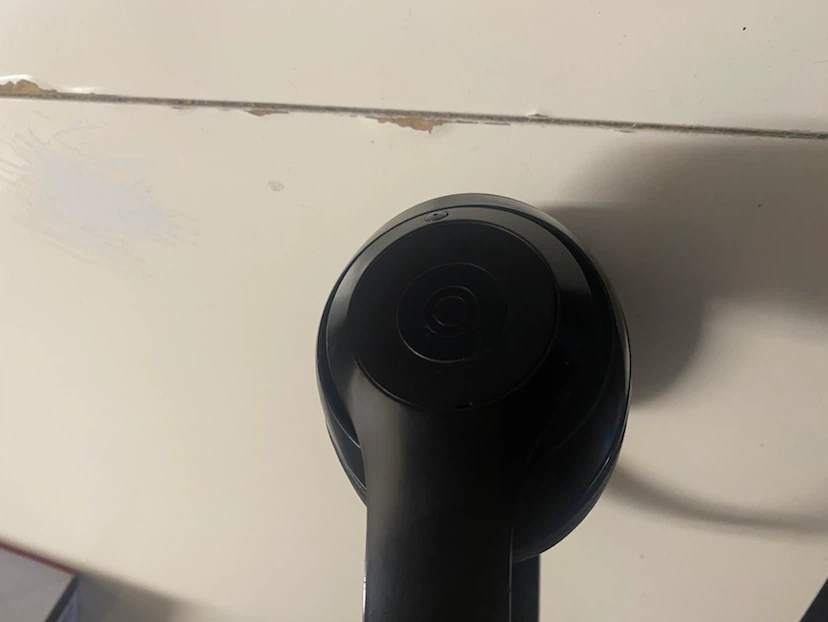 Beats Studio3 Wireless Over-Ear Headphones - photo 3