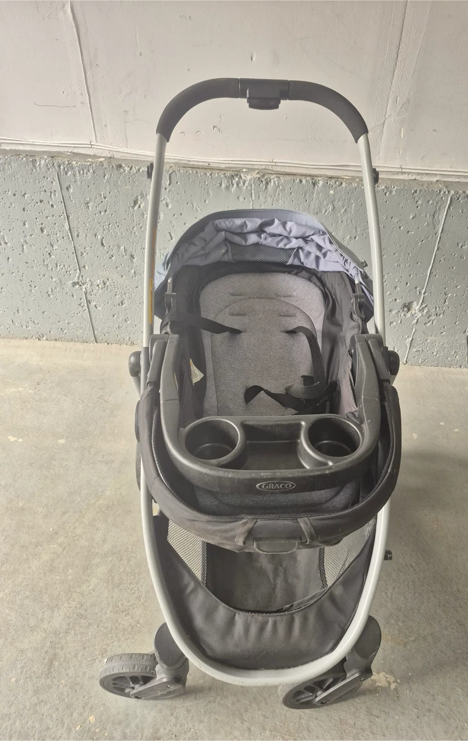 Graco Stroller and Toy riding Car - photo 2