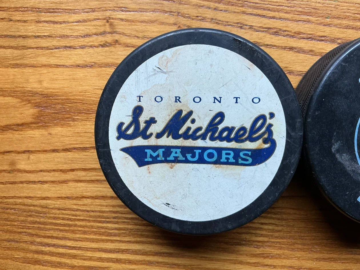 St. Michael's Majors & Buzzers Hockey Pucks - photo 2