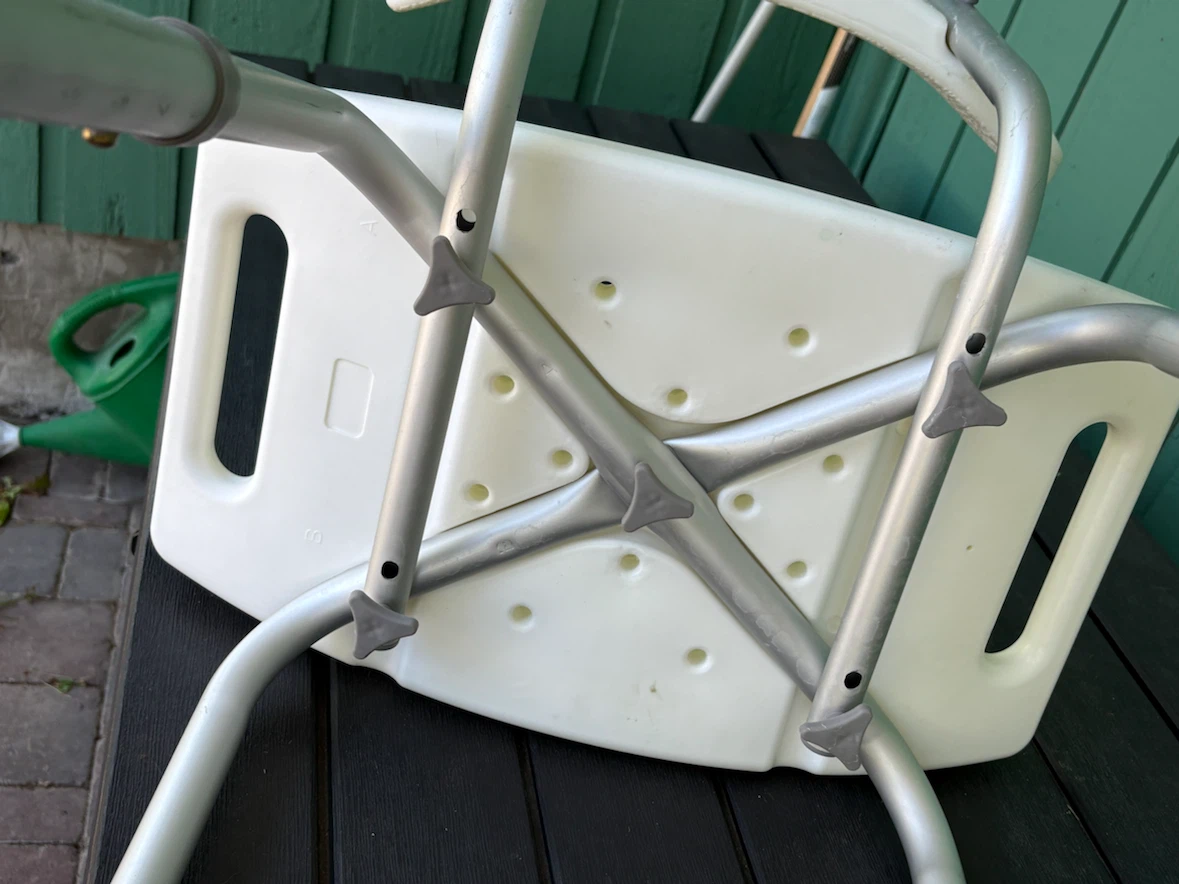 Adjustable Shower Chair - photo 2