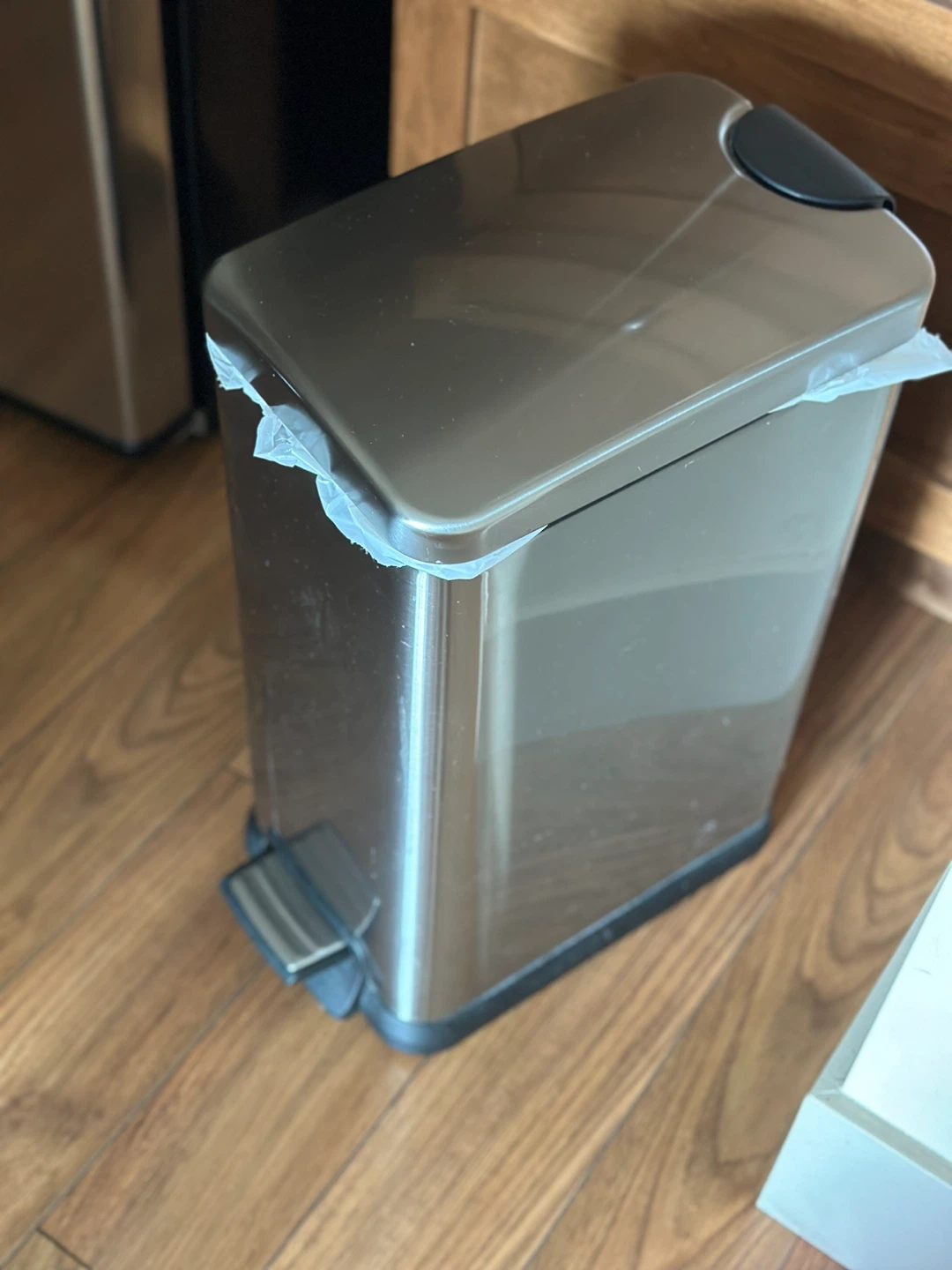 Stainless Steel Step Can Garbage Bin