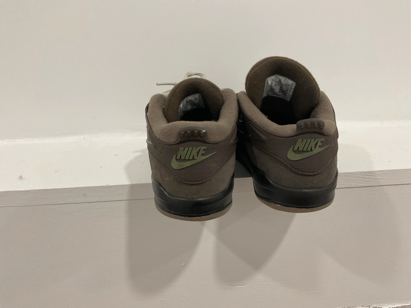 Jordan 1 Mid SE Shoes - photo 4