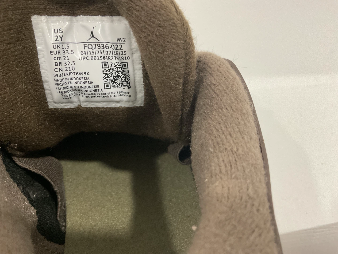 Jordan 1 Mid SE Shoes - photo 5