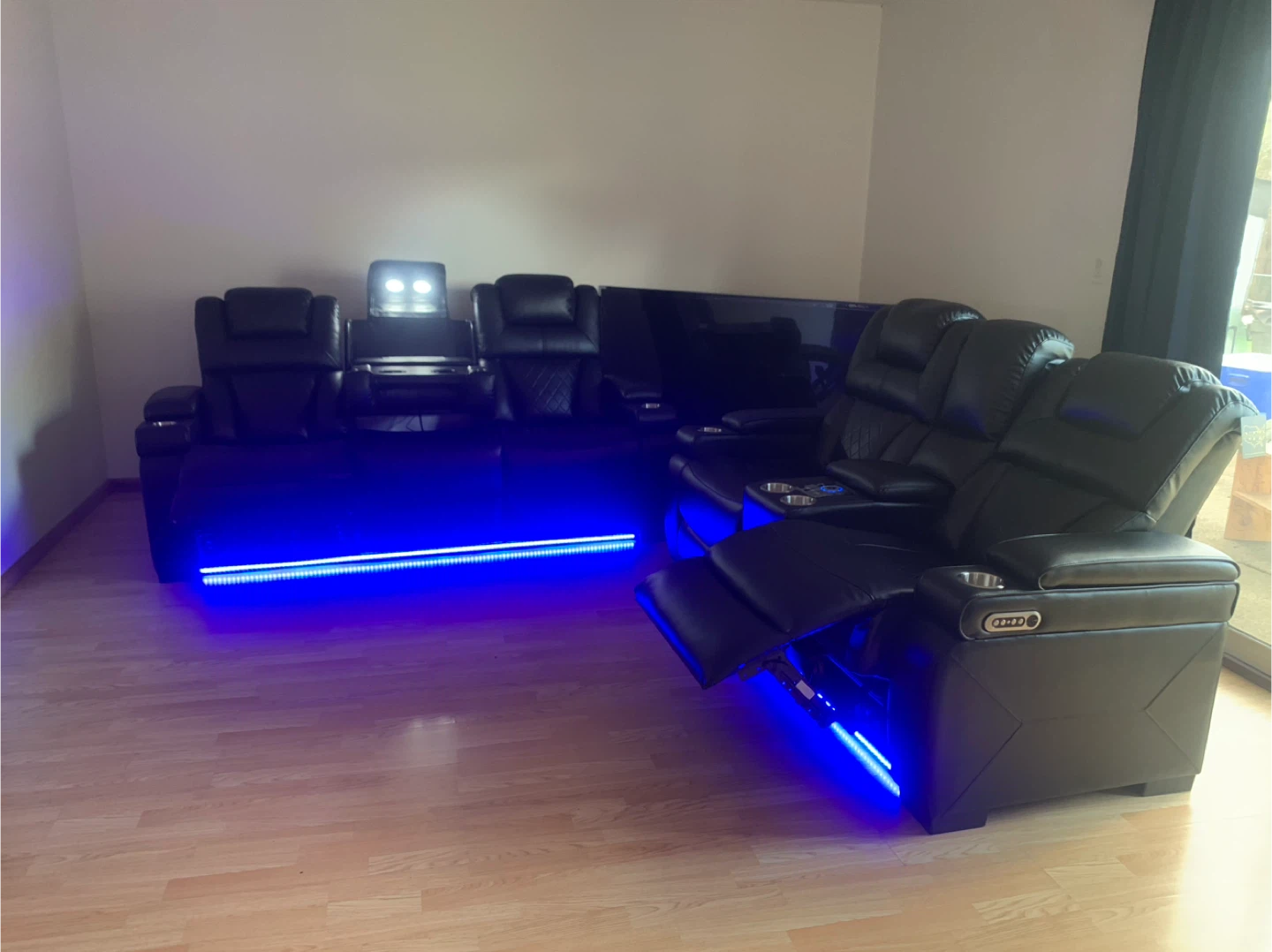 Black Leather Home Theater Recliner Seating - photo 3