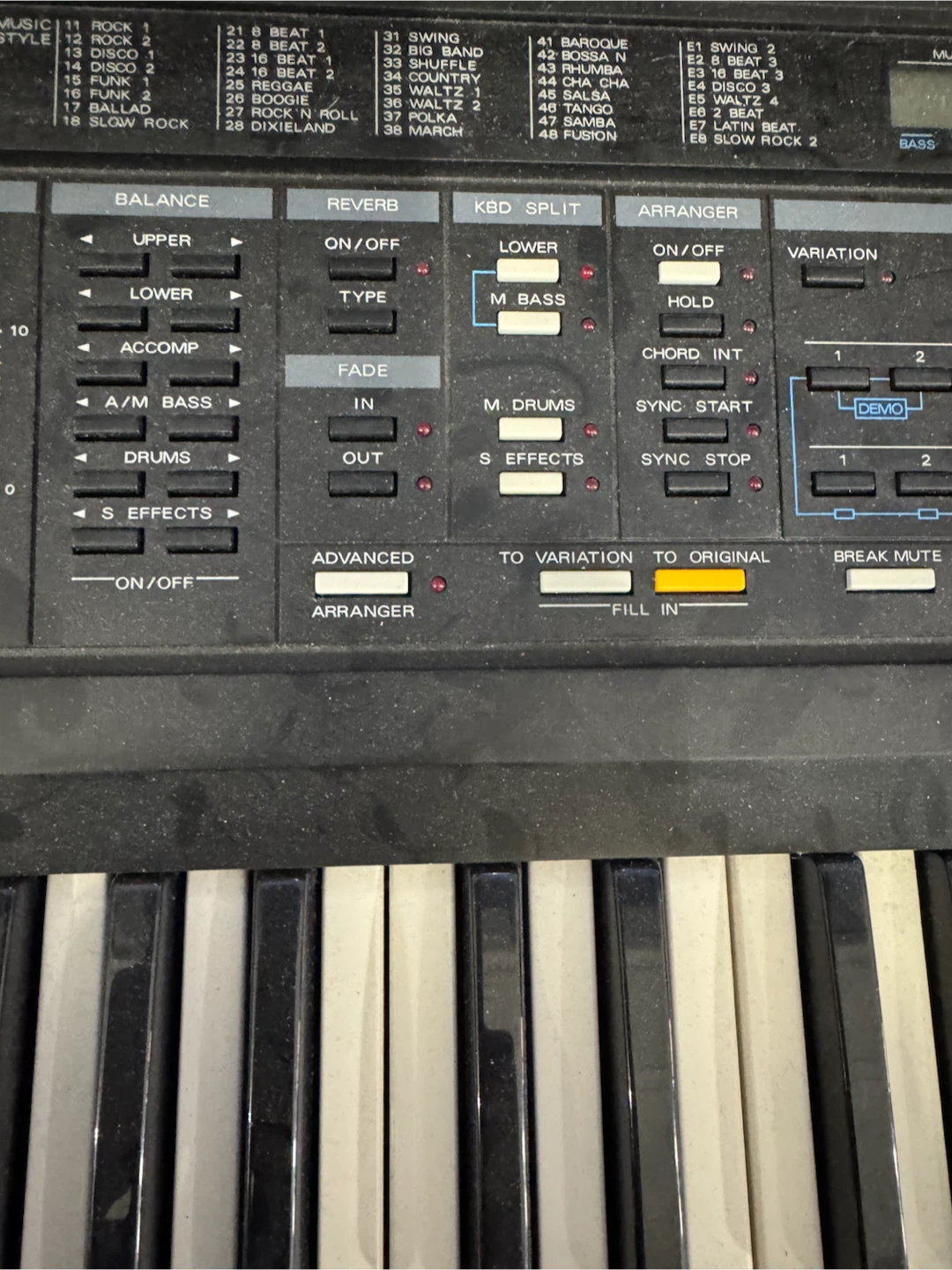 Roland E-30 Intelligent Synthesizer Keyboard - photo 3