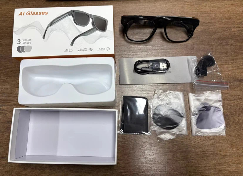 AI Glasses with 3 Sets of Lenses