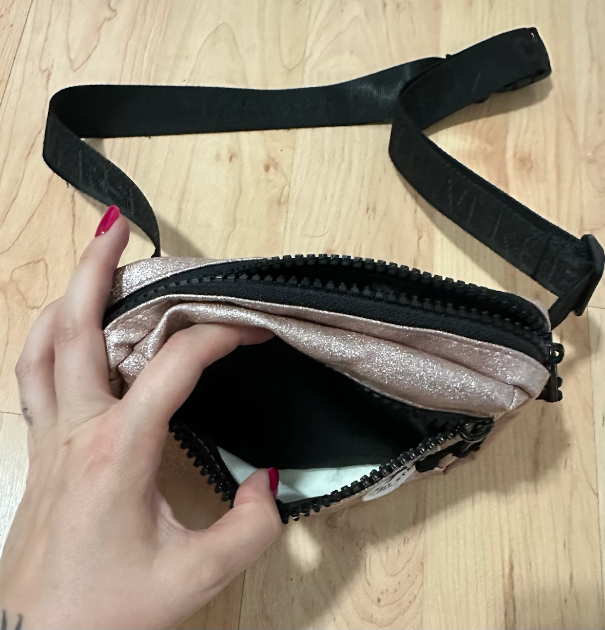 Pink Sparkly Converse Belt Bag - photo 4