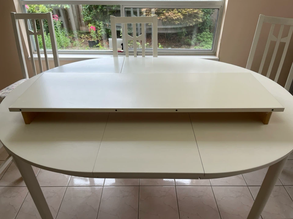 White Oval Dining Table with 4 Chairs - photo 4