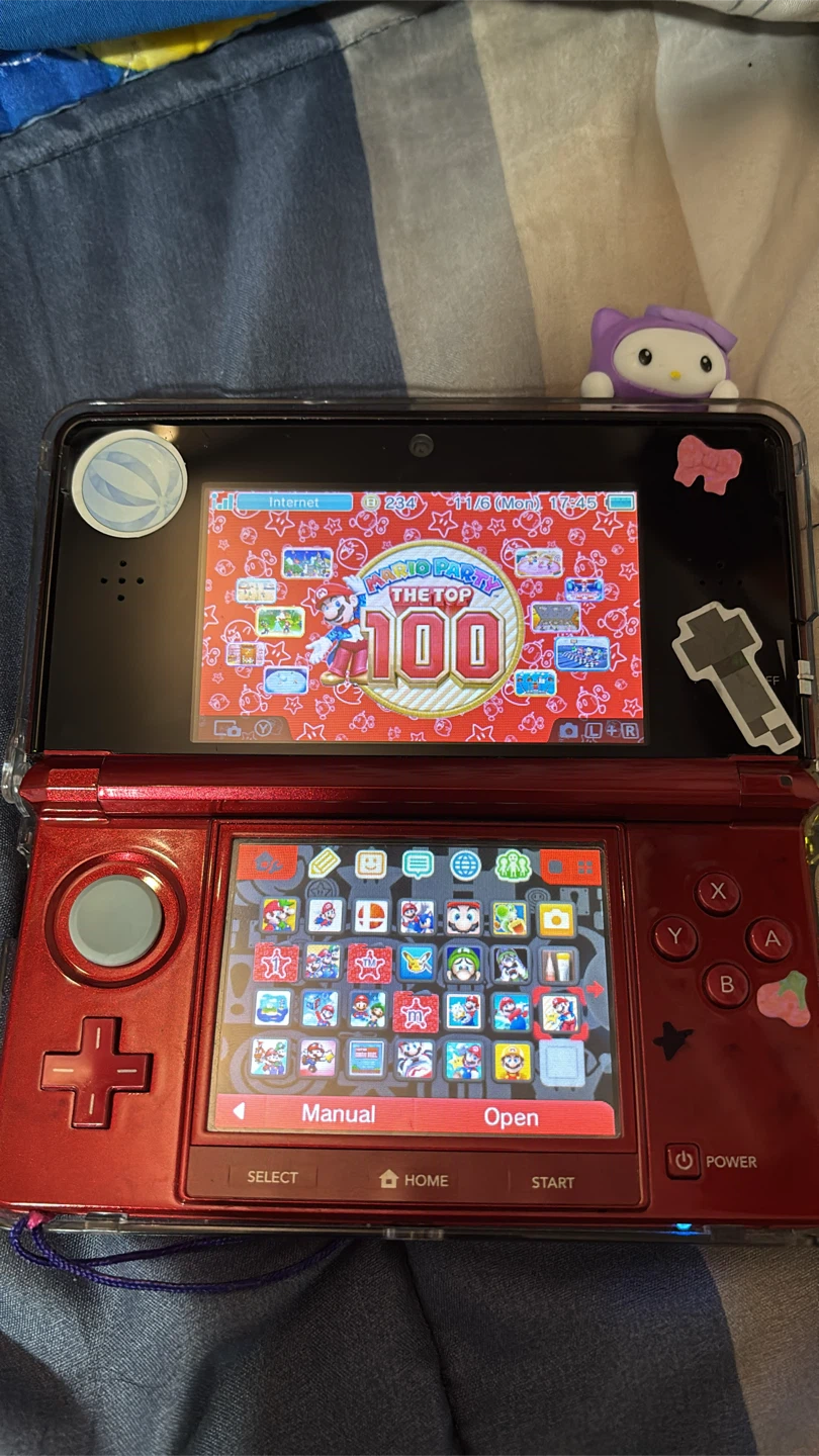 Nintendo 3DS XL Red