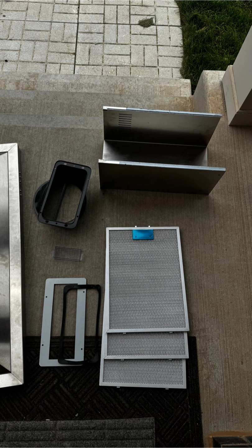 Stainless steel range hood - photo 3