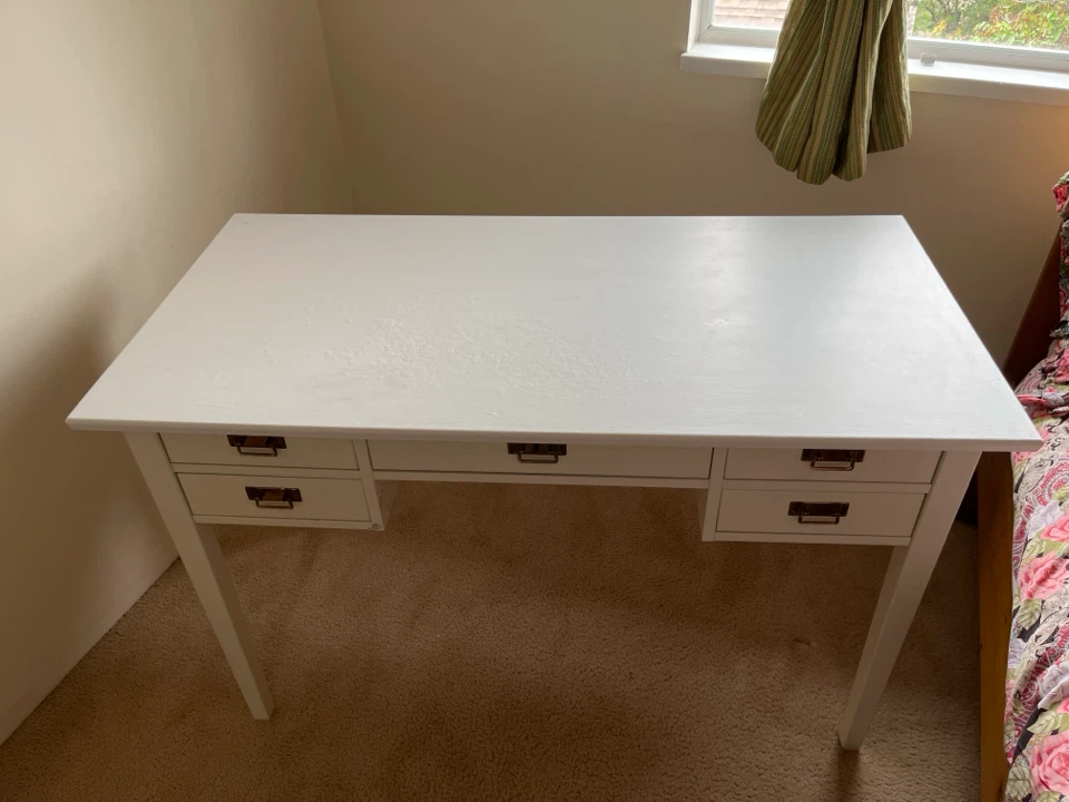 White Writing Desk with 6 Drawers