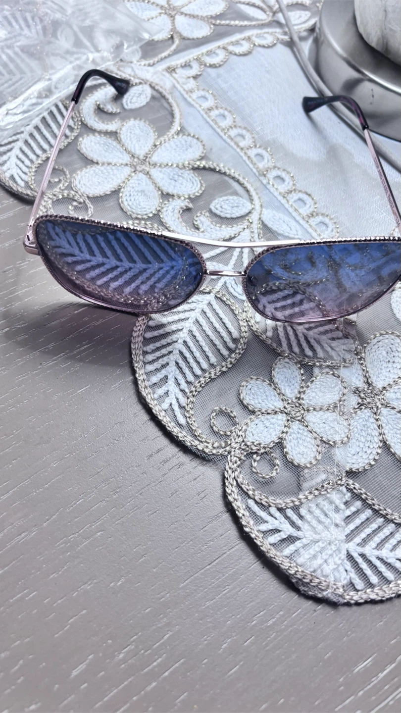 QUAY Australia Sunglasses - photo 3