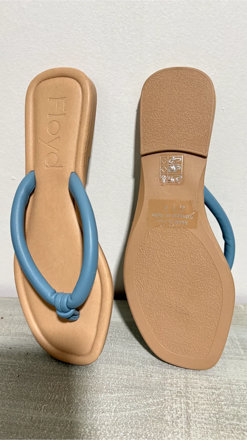 Floyd Women's Blue Thong Sandals Size 7 - photo 3