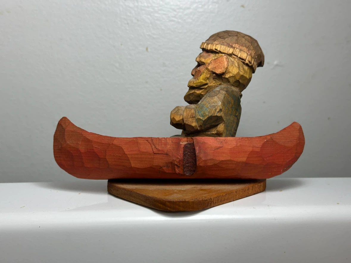 Vtg Walter Oler Signed Carved Wood Fisherman Canoe Figurine - photo 4