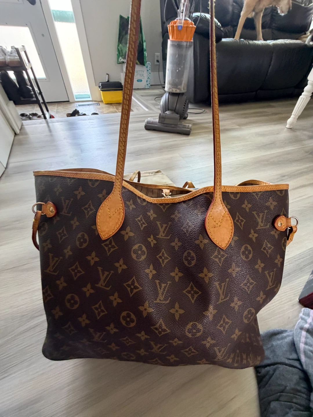 Authentic Louis Vuitton Neverfull Monogram Tote