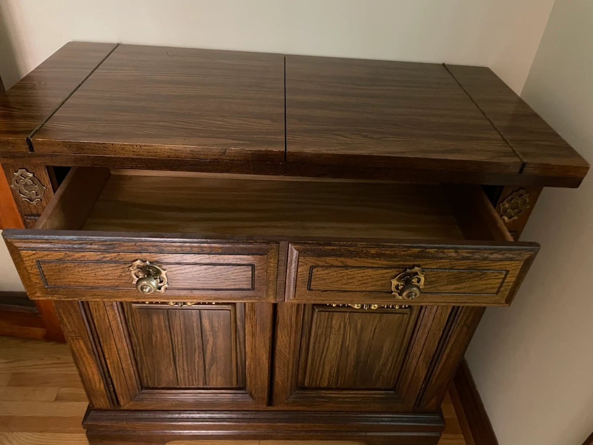 Vintage serving sideboard solid wood - photo 2