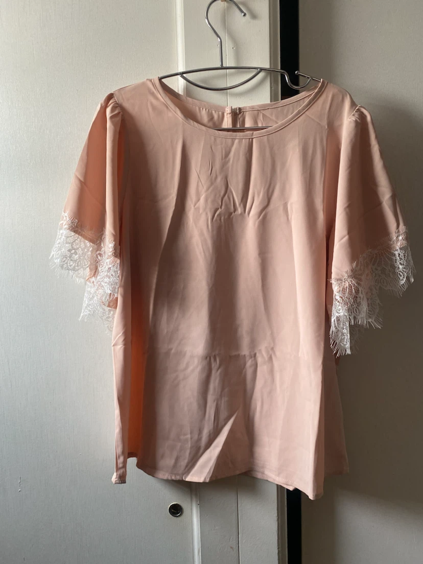 Women's Lace Trim Blouse
