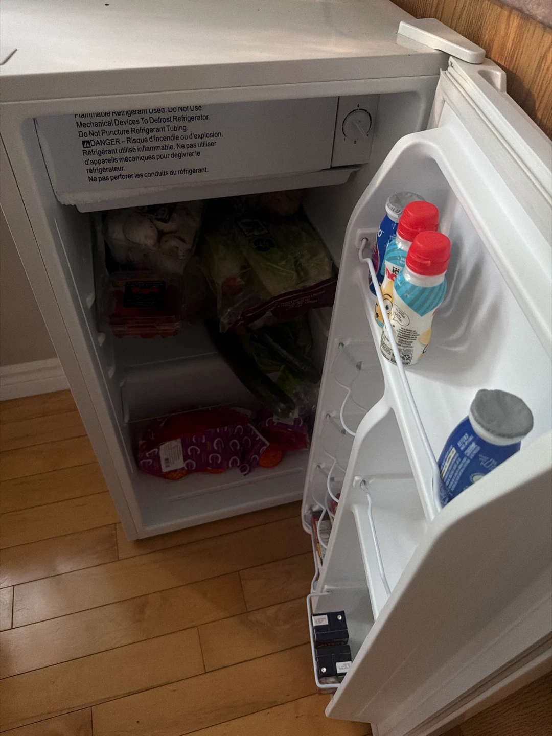 Galanz Mini Fridge - photo 2