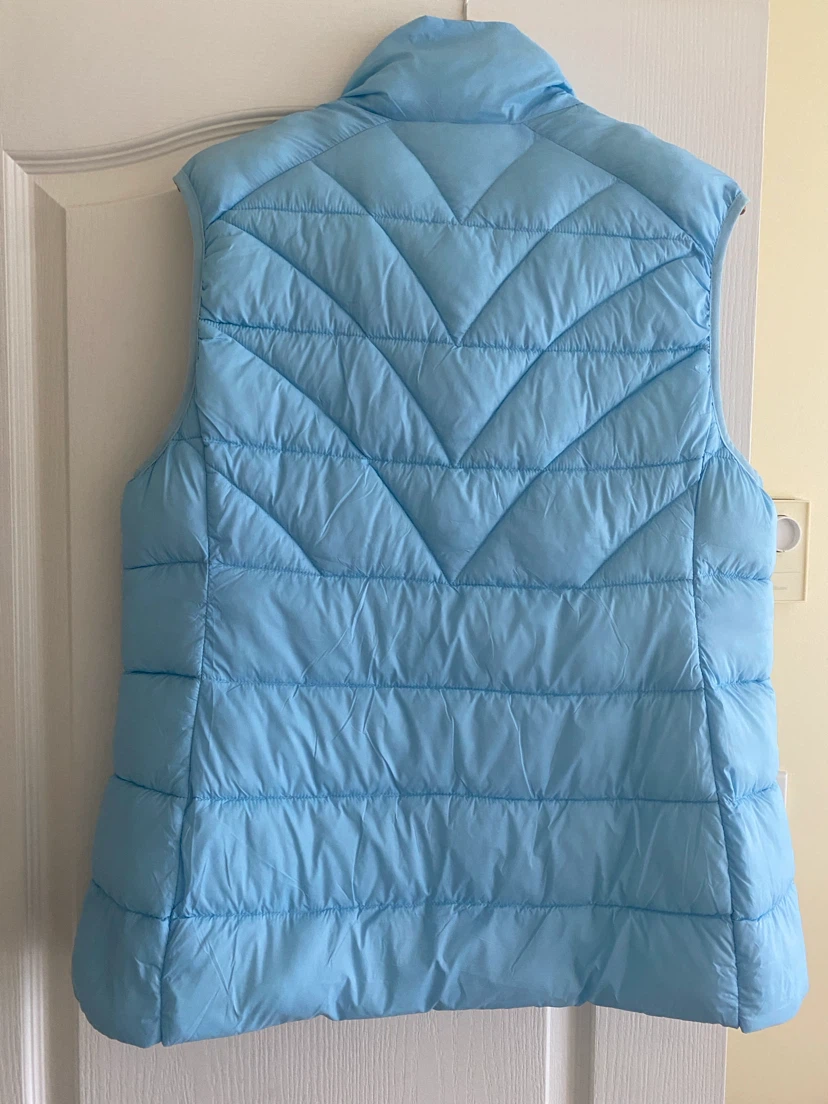 Brand New with tags Reebok Puffer Vest - Soft Blue - Size XL - photo 5