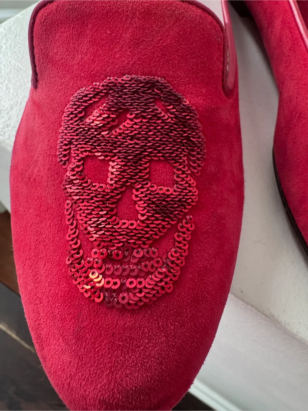 Alexander McQueen Red Suede Skull Loafers - photo 2