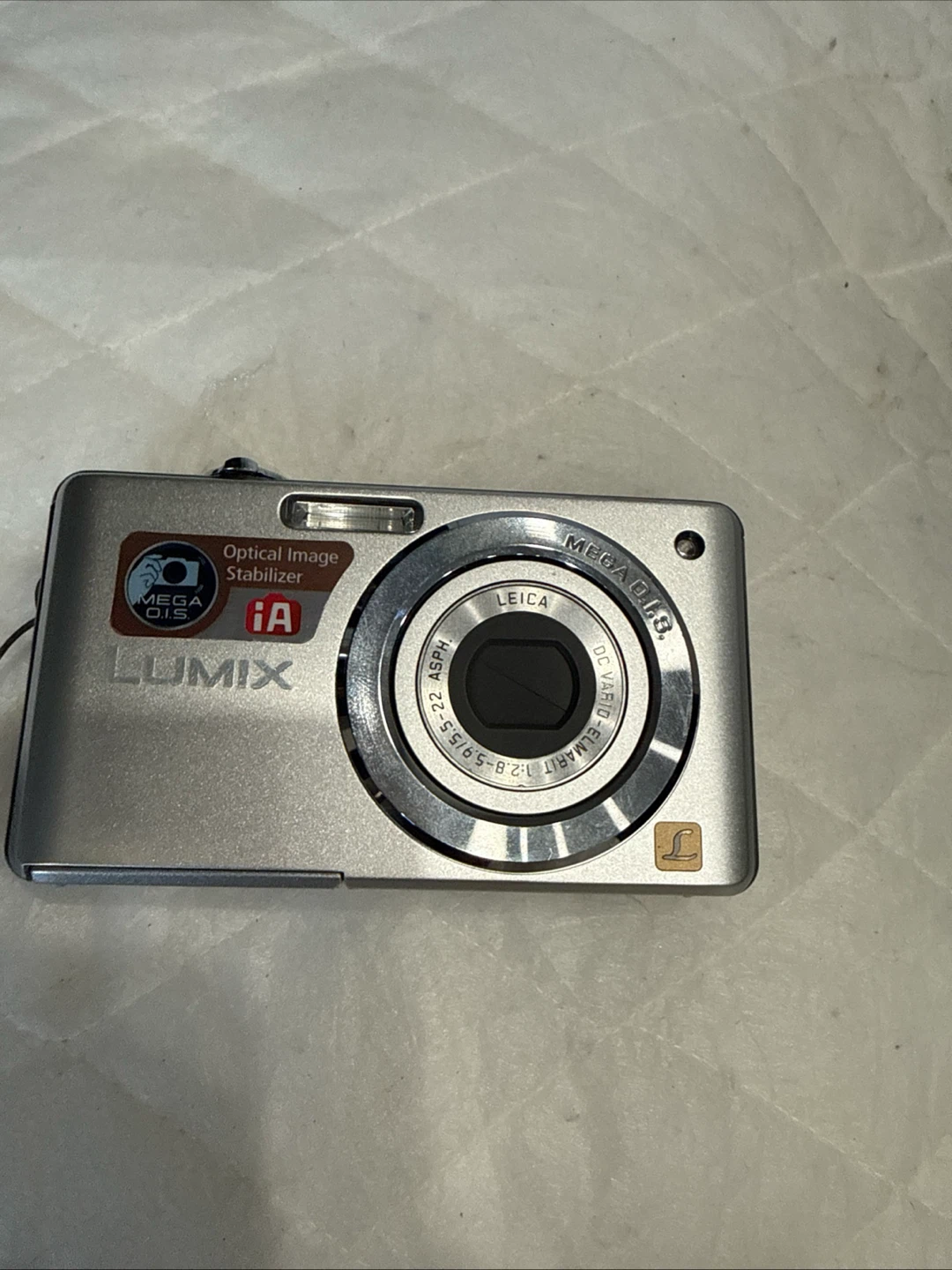 Panasonic Lumix DMC-FS6 Digital Camera - photo 2