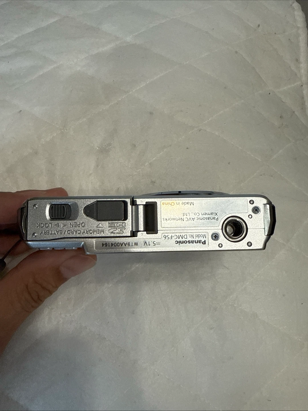 Panasonic Lumix DMC-FS6 Digital Camera - photo 3