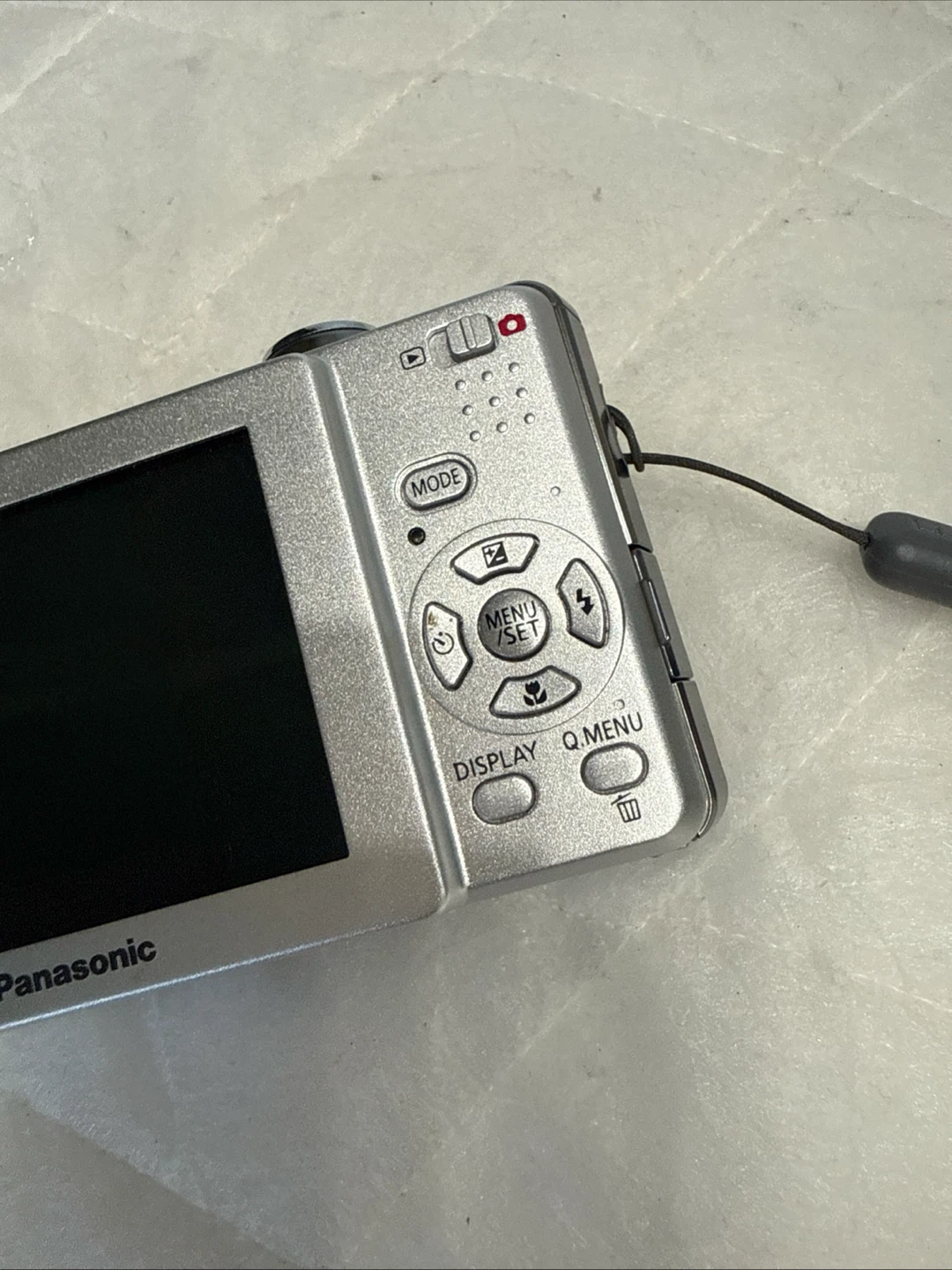 Panasonic Lumix DMC-FS6 Digital Camera - photo 4