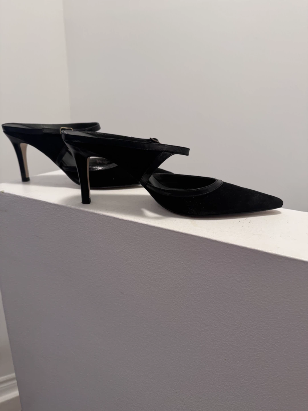 Nine West Black Suede Mules - Size 6M - photo 4