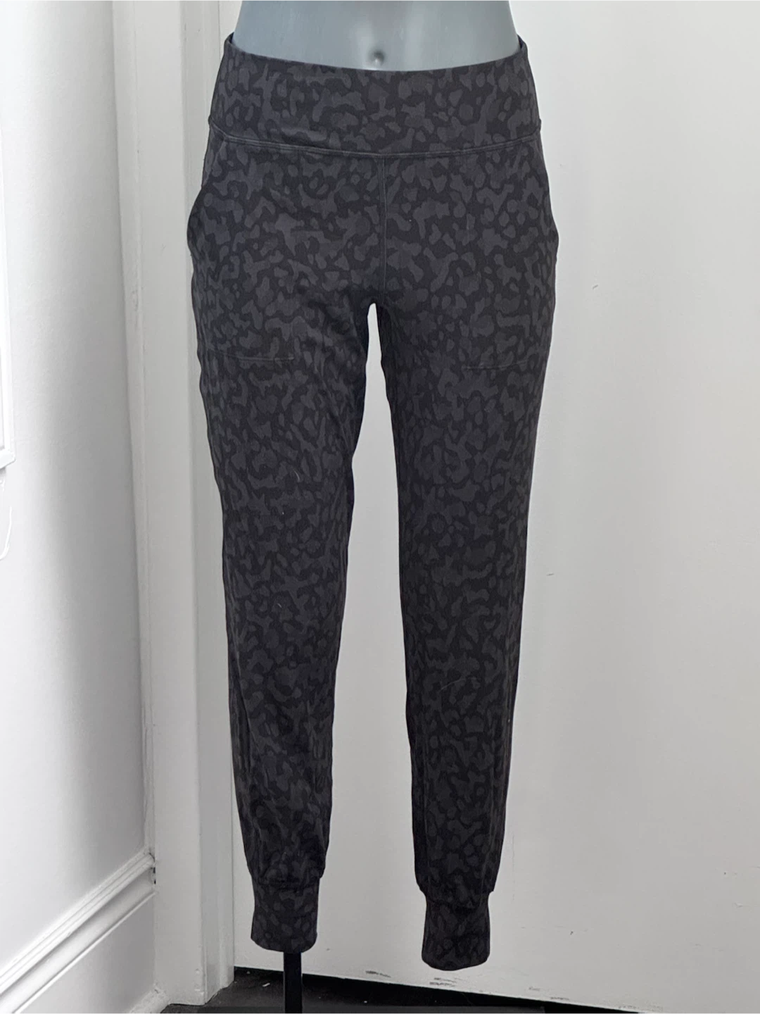 Lululemon Leopard Print Joggers - photo 2