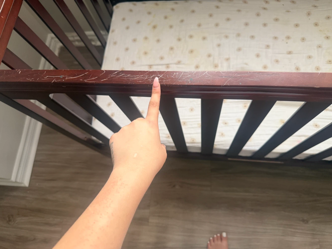 Graco Hadley Convertible Crib - Dark Brown - photo 4