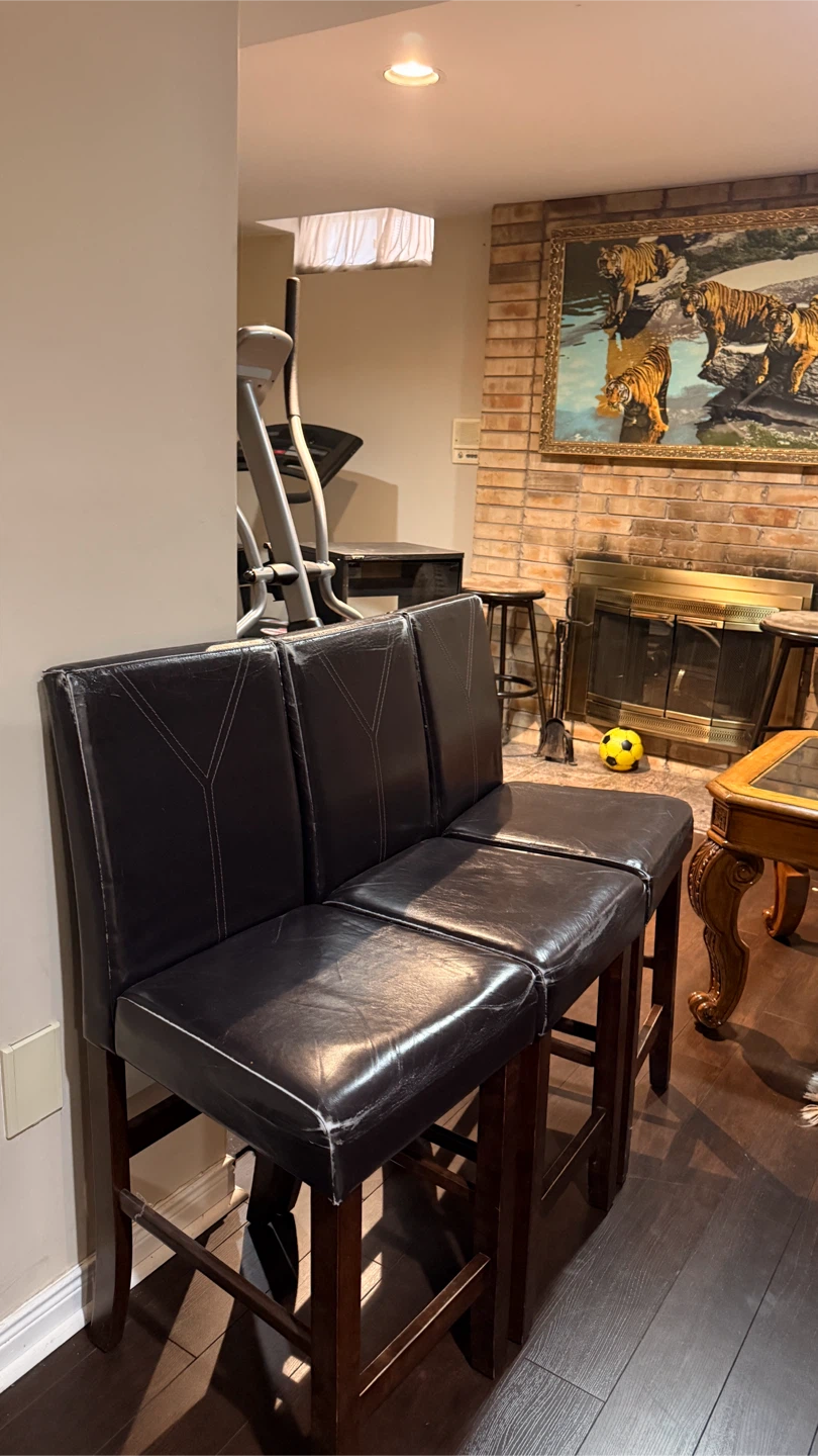 Leather Chairs $10 for 1 or 6 for $50 - photo 2