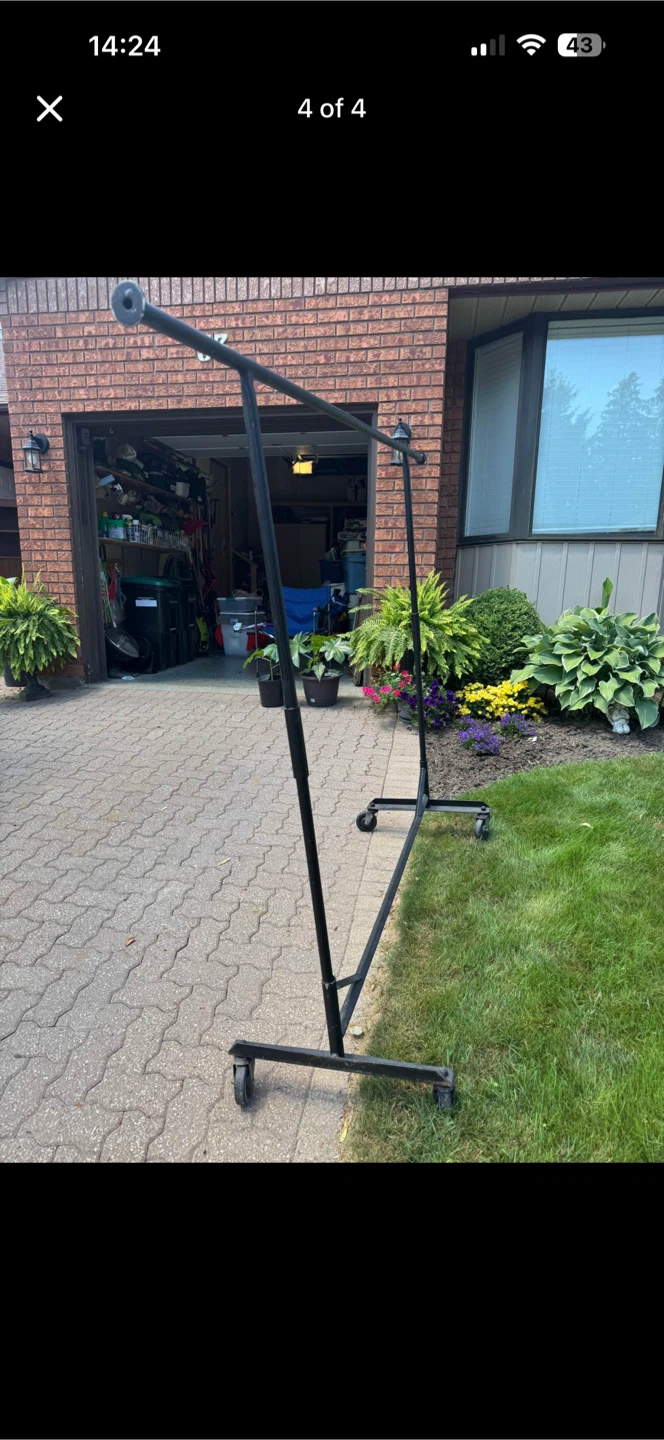 Black Rolling Garment Rack adjustable height - photo 3