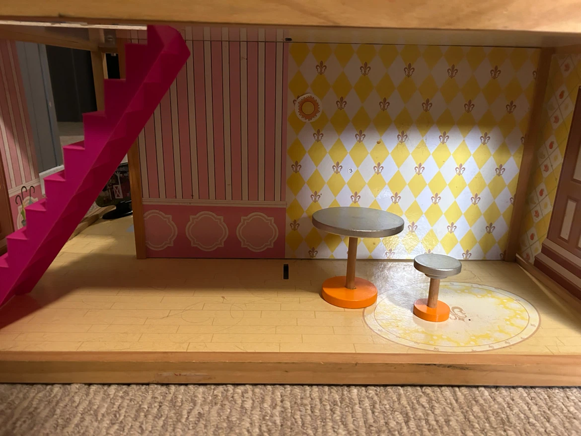 Large Dollhouse with Assorted Furniture - photo 3