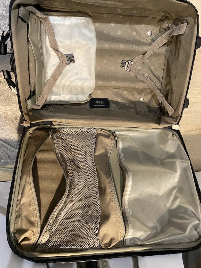 Samsung overhead suitcase - photo 3