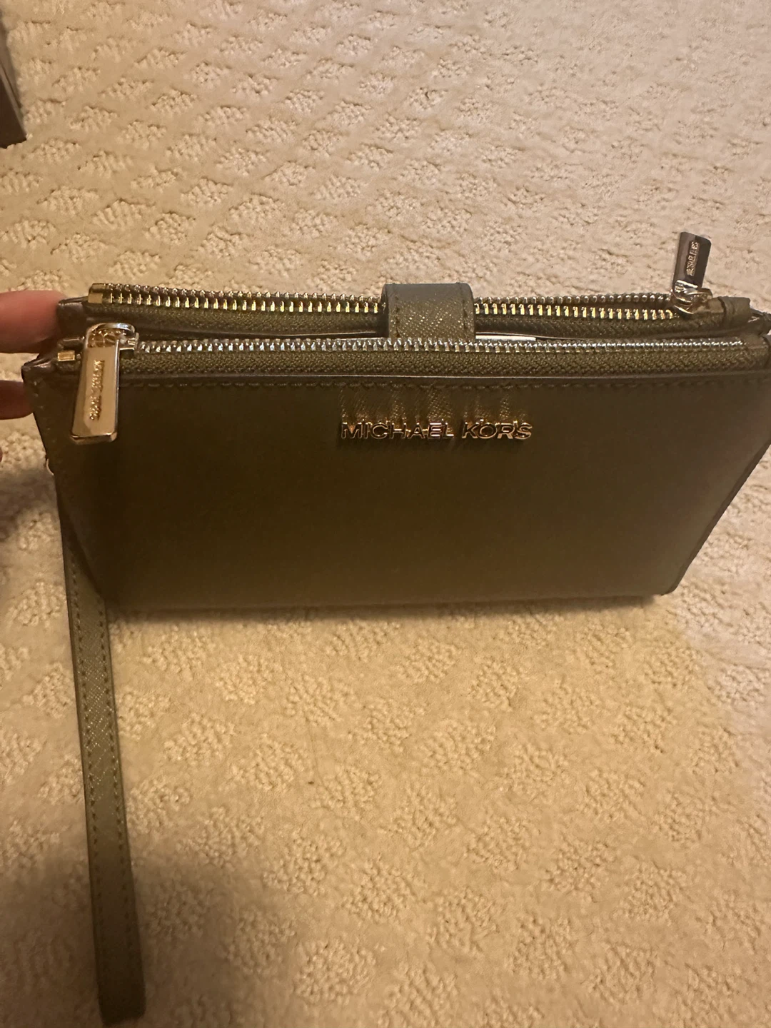 Michael Kors Jet Set Travel Large Zip Wristlet Olive