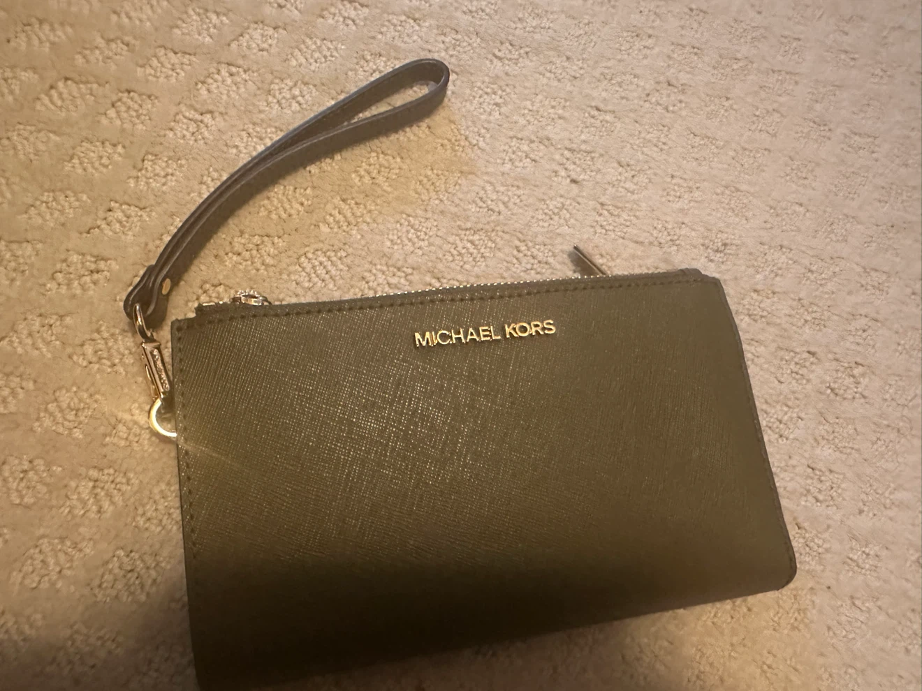 Michael Kors Jet Set Travel Large Zip Wristlet Olive - photo 3