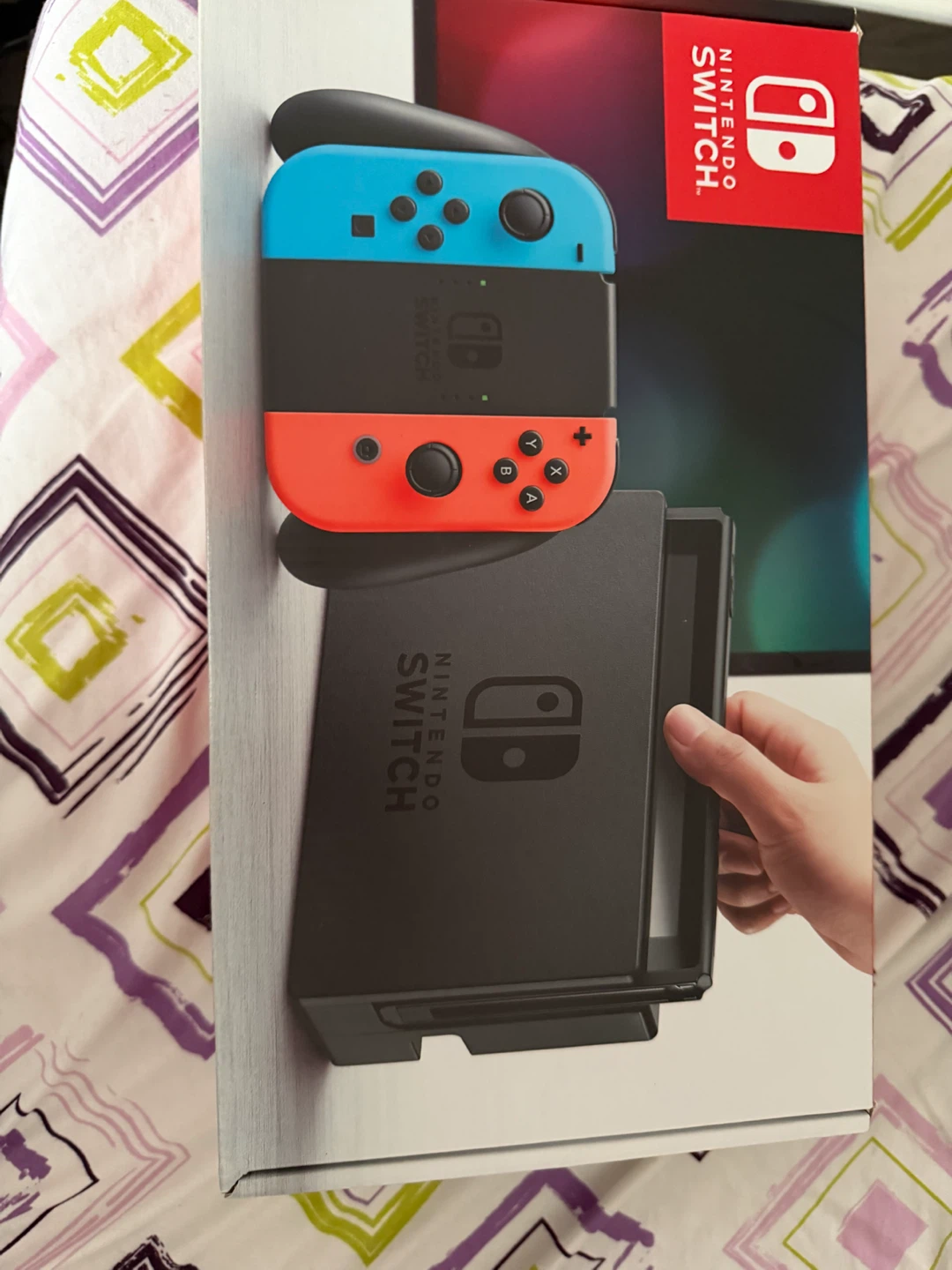 MNintendo Switch Console/Grey Pro Controller(extra$50)
