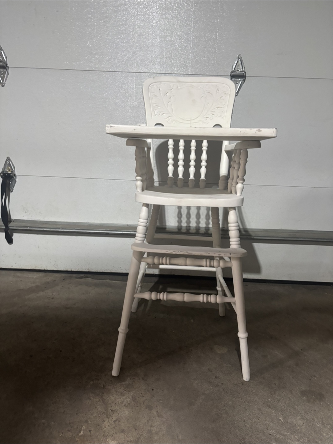 White Wooden High Chair vintage - photo 2