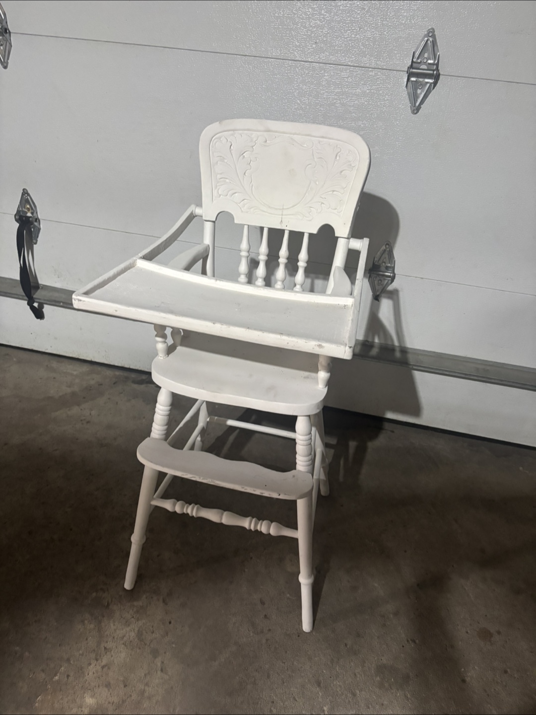 White Wooden High Chair vintage
