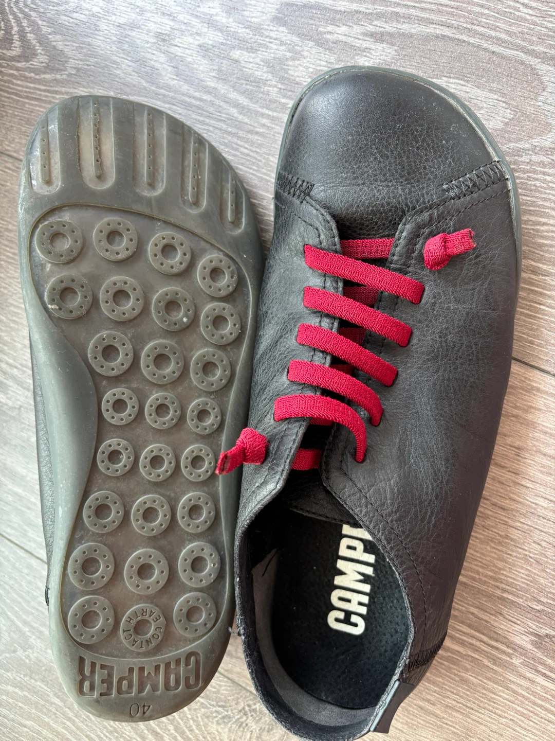 Camper Classic Black Leather Shoes with Red Laces - photo 5