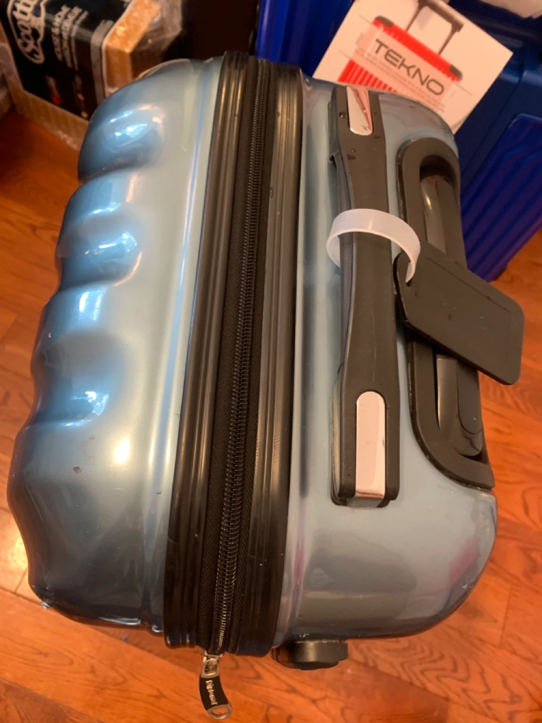 Diplomat 20-Inch Hardside Spinner Carry-On Luggage - photo 5