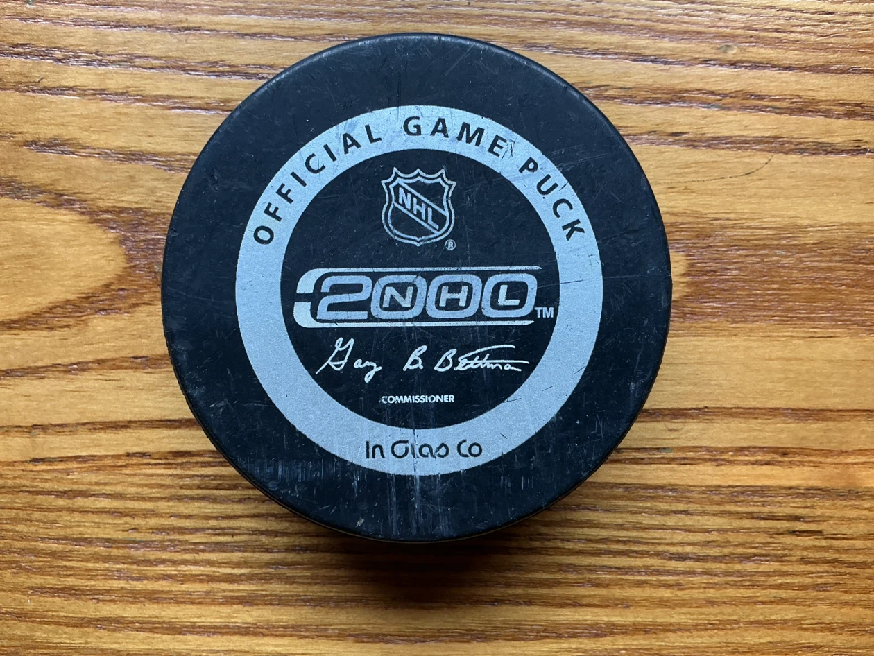 2000 NHL 50th All-Star Game Official Hockey Puck - photo 2