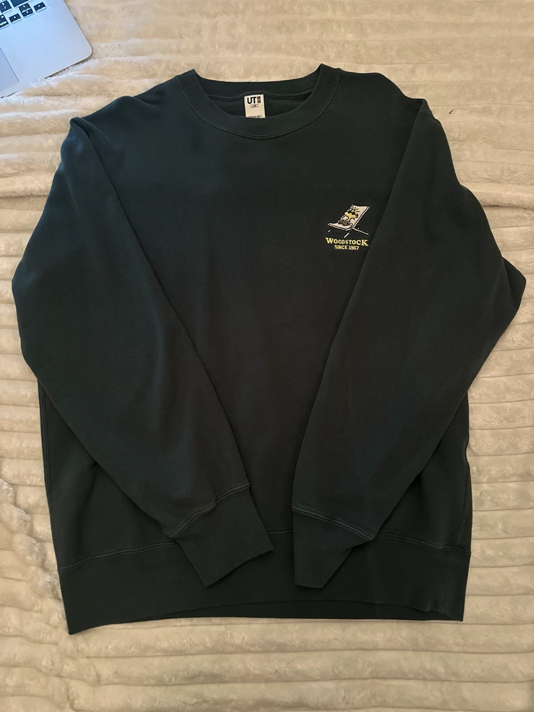 Uniqlo Peanuts Woodstock Crewneck L/G
