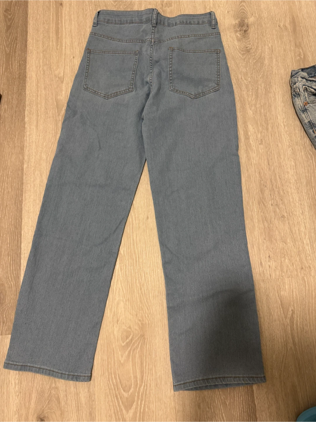 2 New, 3 Lightly Worn, Distressed/Bootylift - photo 5