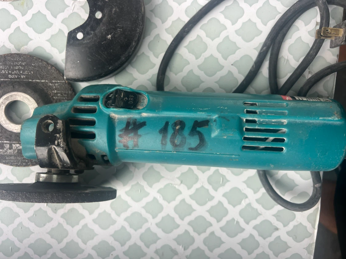 Makita 4" Disc Grinder N9514B - photo 5