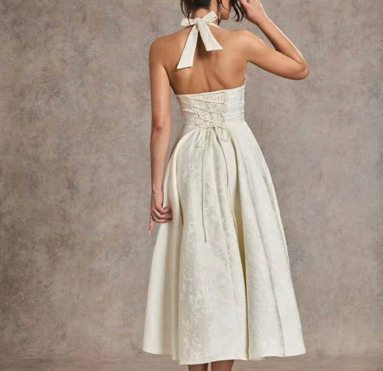 Elegant White Halter Neck Corset Midi Dress - photo 3