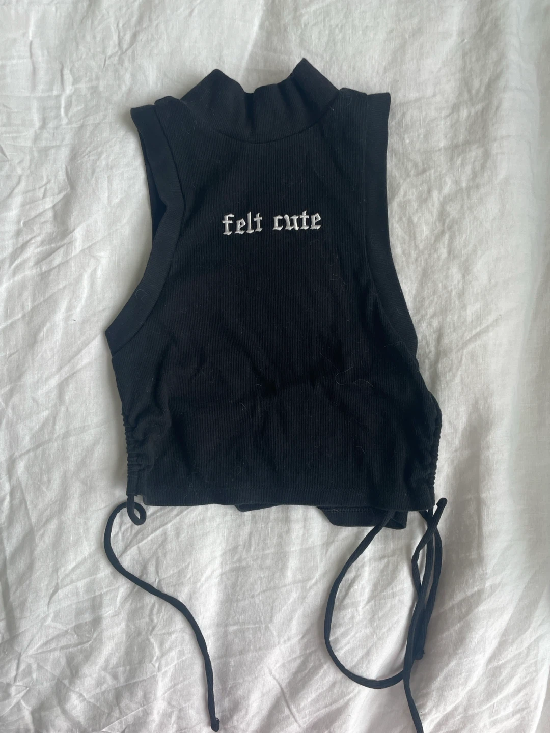 Black Ribbed Cropped Tank Top